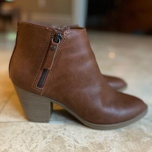 Universal Thread Ankle Boots